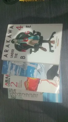 Mangá Arakawa under the Bridge