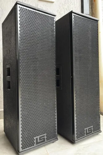 PAR DE  GABINETE LINE VERTICAL LSA- 210+2 T.I