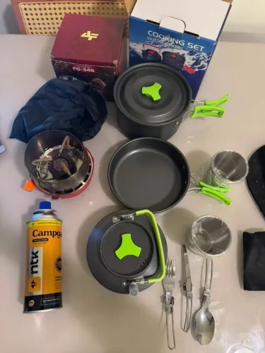 Kit Completo de Cozinha para Camping - Fogareiro + Panelas + Gás