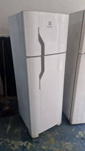 Geladeira Electrolux