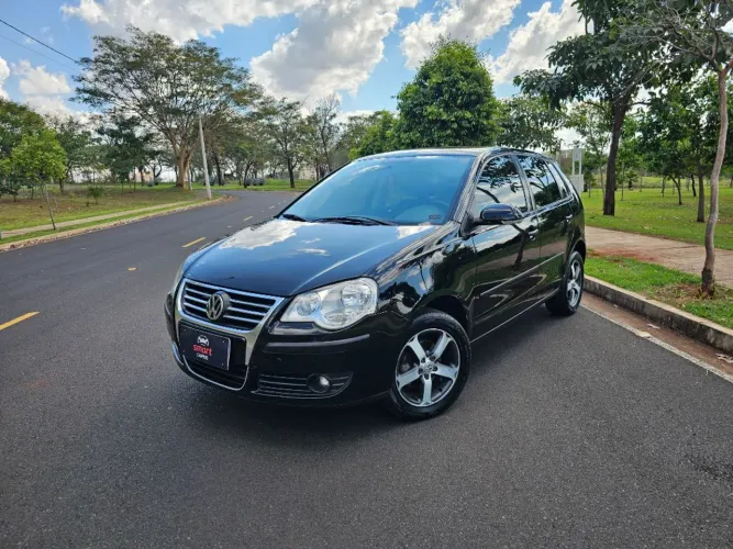 Volkswagen Polo 1.6 MI Flex 8V 4P 2010