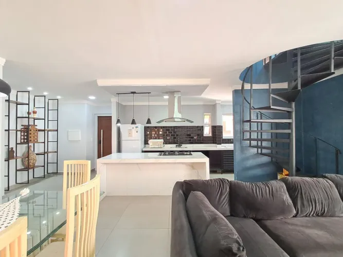 Cobertura próximo à praia com varanda gourmet  Enseada  Guarujá