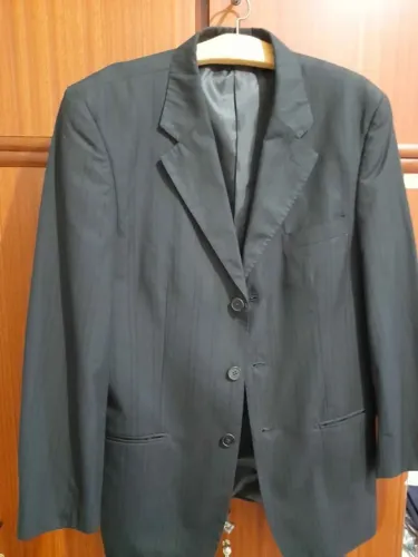 Blazer 48m preto risca giz suave conservado