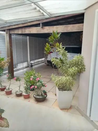 Linda casa com Piscina no Aleixo prox ASSINPA (Aceito Proposta)