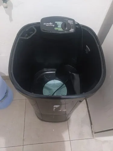 Vendo tanquinho funcionando perfeitamente.