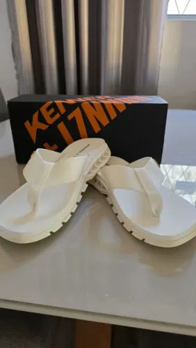Knner L7nnon branco