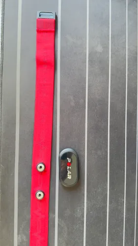 Polar H10 Original com Cinta Vermelha - Pouquíssimo Uso