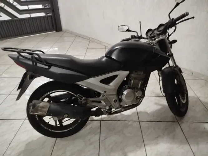 Honda CBX 250 Twister 2005/2006 Preta - Ótimo Estado
