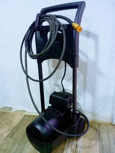 Lava-jato alta pressão ? estética automotiva lavagem de caminhão