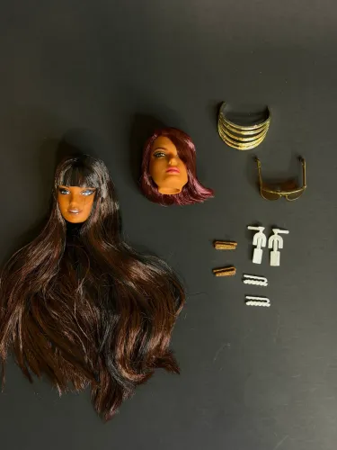 BARBIE YOU CREATE NEUTRAL KIT 01