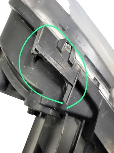 Farol Direito Vw Amarok 2011 Á 2016  Com Detalhes Direito/passageiro