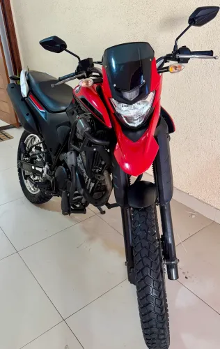 Lander 250cc 2023 leia o anúncio ( aceito cartão até 18x com juros )