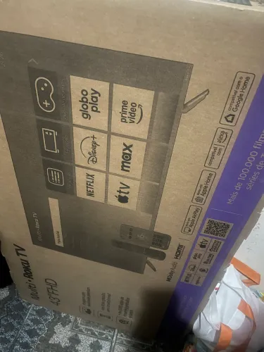 Vendo Tv smart 43 (nova na caixa )