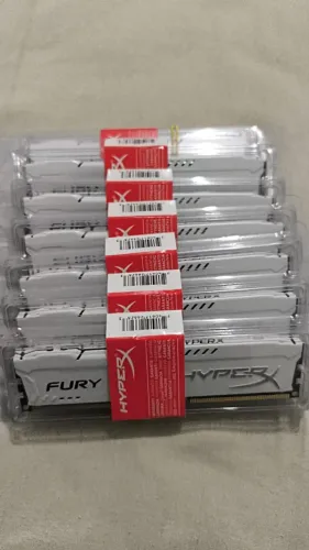 Memória RAM Fury branca 4GB ddr3 HyperX