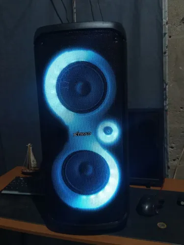 Caixa De Som - Super barata é alta