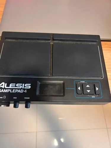 Ped alesis