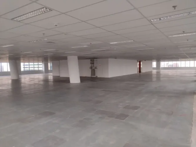 Sala comercial na Avenida das Nações Unidas, 14171 - Torre B - cjs.1601 a 1603 1478 m²