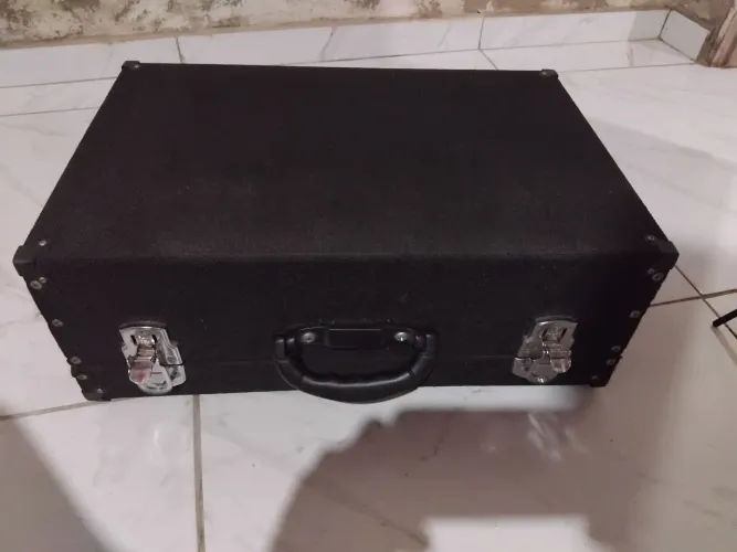 Pedal board articulado maleta e com ele