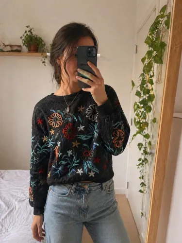 Blusa bordada floral