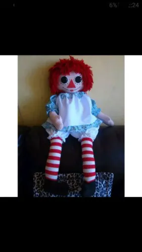 Boneca Raggedy Ann ou Annabelle