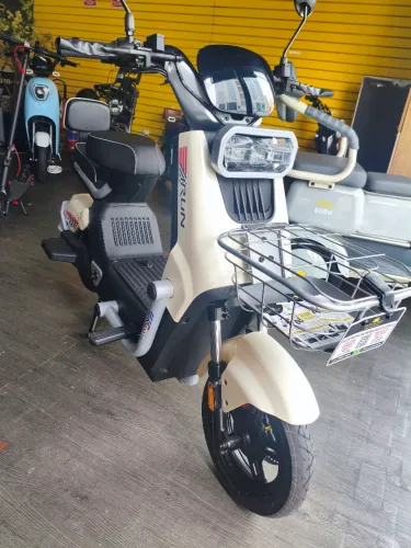 SCOOTER ELÉTRICA V70 1000W