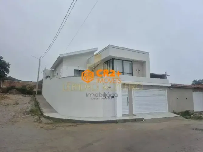 Casa à venda em Pesqueira/PE 5 quartos, piscina aquecida e energia solar