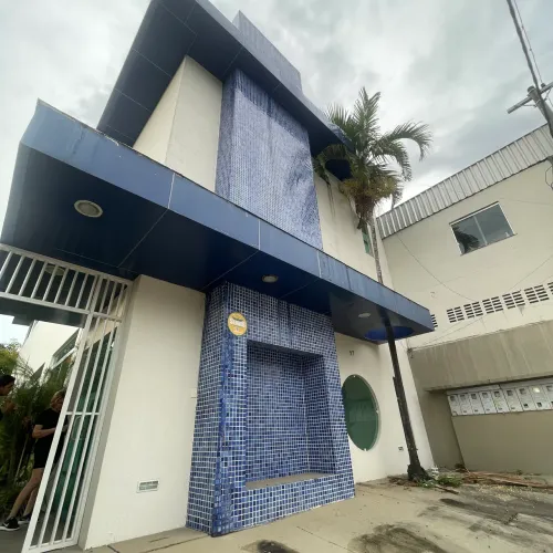 PRÉDIO COMERCIAL VIERALVES
