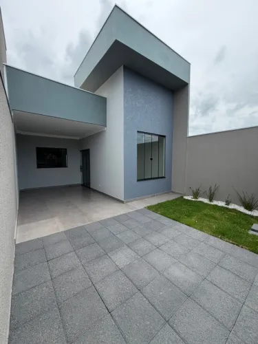 Linda Casa no Jardim Colina Verde em Maringá