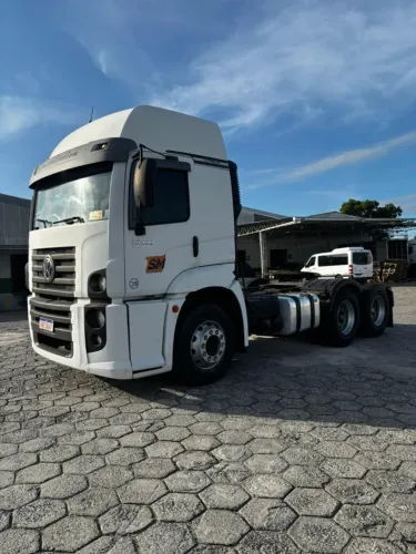 CAVALO MECÂNICO VOLKSWAGEM 25-420 CONSTELLATION