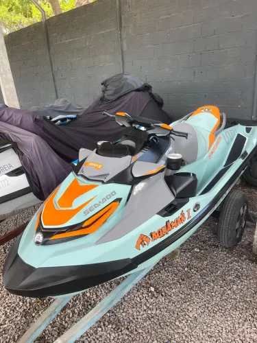 Jet Seadoo 230 Wake 22