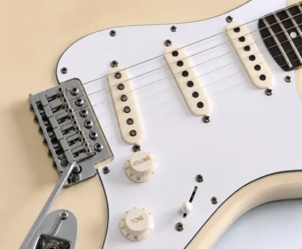 Padrão Fender 60 - Stratocaster