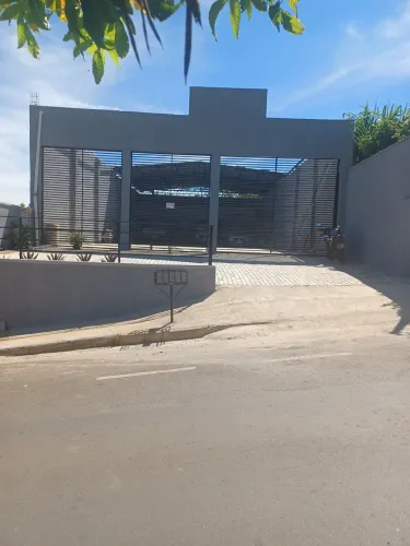 Galpão 360 metros