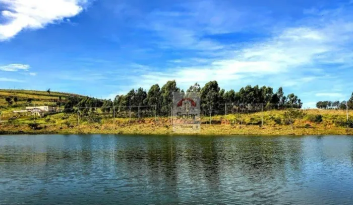 Terreno à venda, 612 m² por R$ 320.000,00 - Campos do Conde - Taubaté/SP