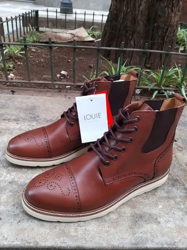 Bota masculina marrom n:42 marca louie nova na caixa