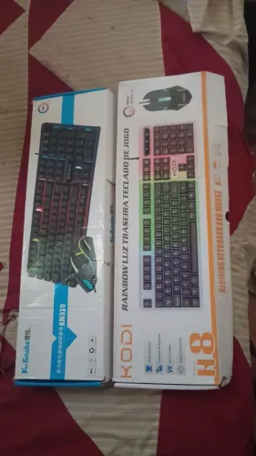 VENDO 2 TECLADOS NOVOS CADA TECLADO TEM 1 MOUSE