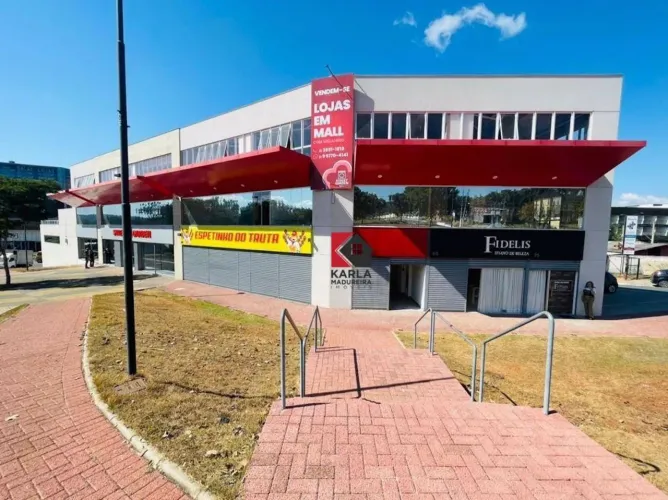 Sala comercial de 30 m² no melhor ponto da cidade!