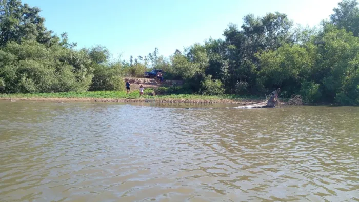 Vendo sítio à beira do rio cuiabá | várzea grande/mt