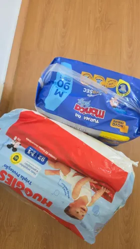 Fraldas descartáveis