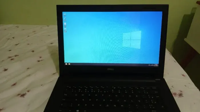 Notebook Dell i3