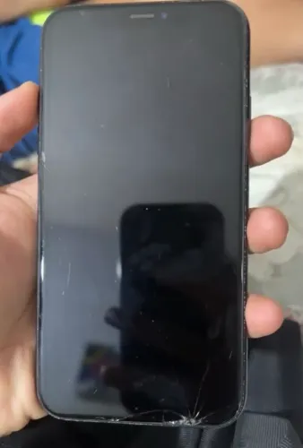 Celular iPhone XR 
