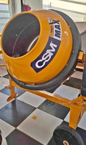 Alugo betoneira