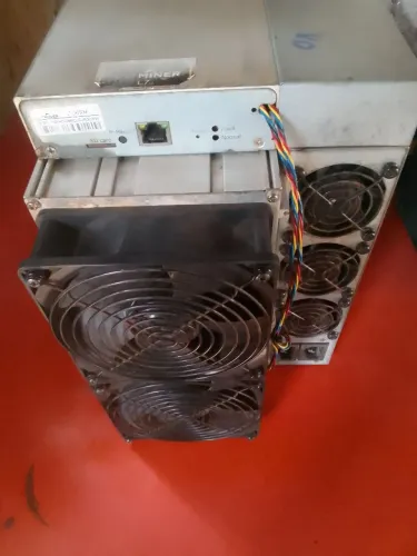 Antminer L7