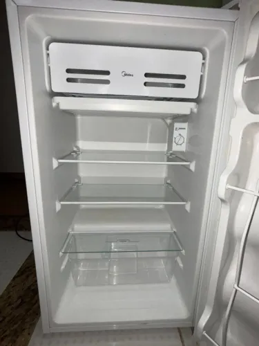 Frigobar Midea