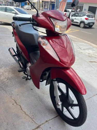 Bis 125Honda 2015 fonacio sem entrada 