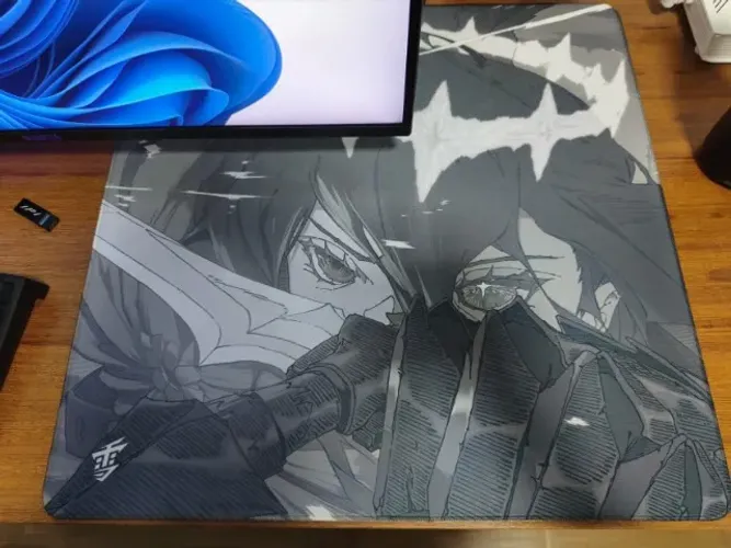 Mousepad Yuki Aim Monokuro COM CAIXA