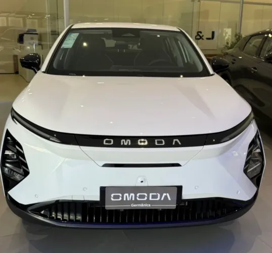 Omoda E5 Elétrico (61,1 KW) 2026