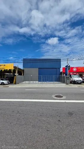 Vende-se Prédio comercial (galpão) no bairro da Torre