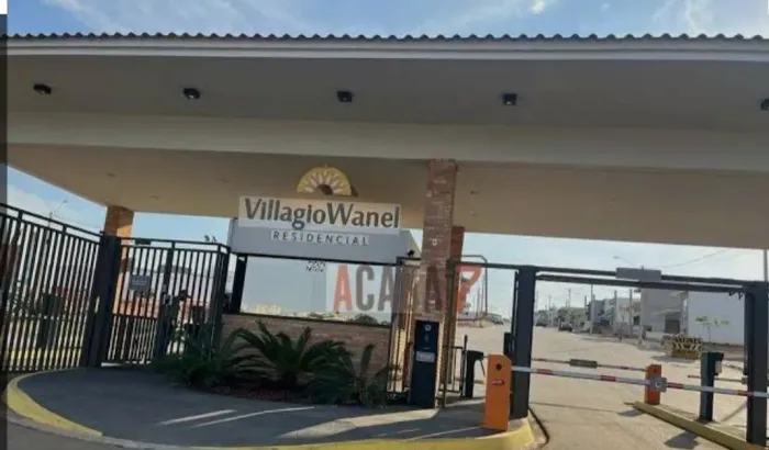Lote em condomínio Villagio Wanel ville