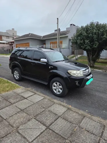 Toyota Hilux SW4 SRV D4-d 4X4 3.0 TDI Dies. AUT 2010