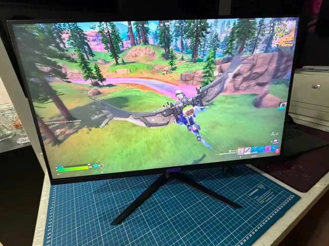 Monitor Master 27 polegadas 240 hz